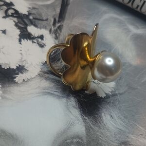 Vintage Gold Clover Scarf Ring